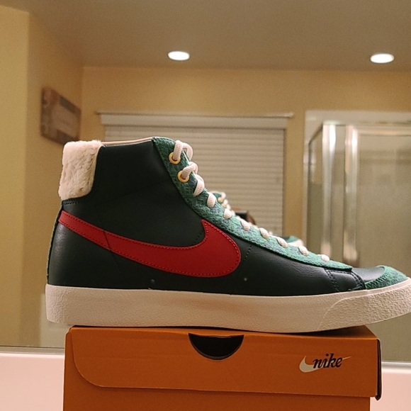 BLAZER MID '77 VINTAGE 'CHRISTMAS SWEATER' - Picture 3 of 9